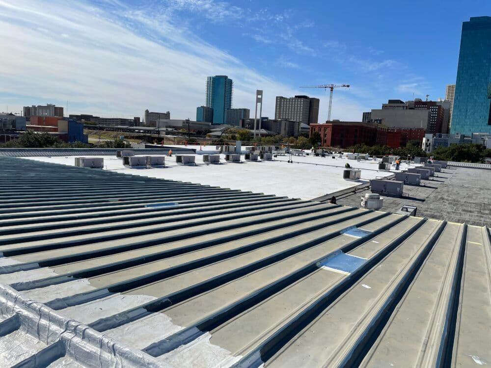 Blog post Signs Your Commercial Roof Needs Immediate Repair: When to Call Professionals image